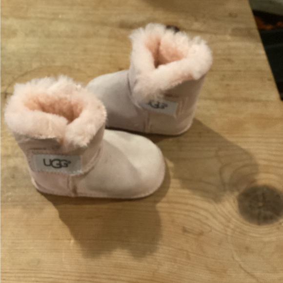 Ugg Pink Boots - Picture 8 of 9